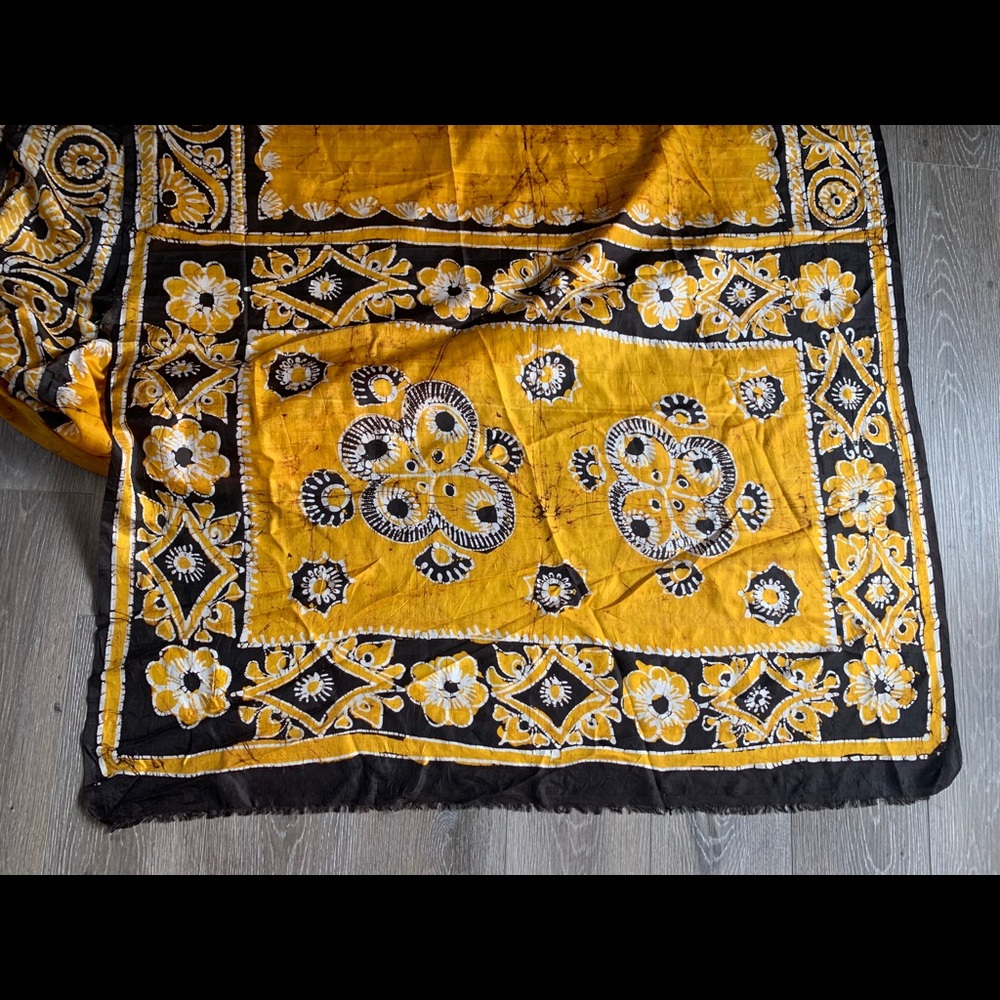 Patterned Tumeric Silk Sari / Shawl - image 8